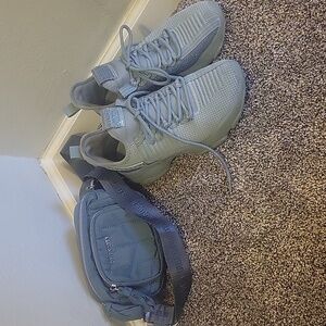 Women's tennis shoe & purse bundle